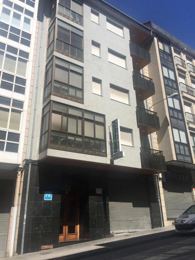 Residencia Universidad Ourense Esterno foto